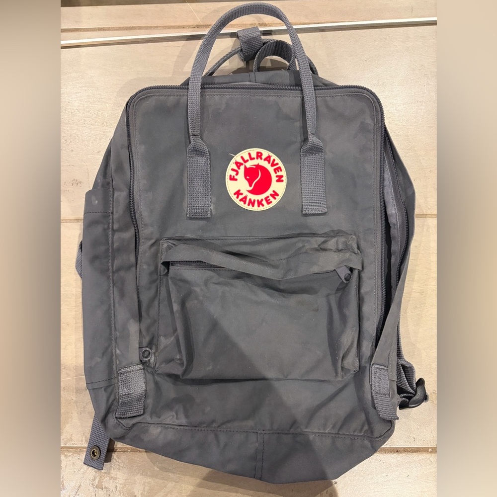 Fjällräven Kanken grey backpack bag + insert